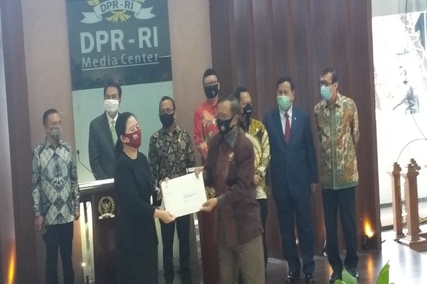 Pemerintah menyerahkan konsep RUU BPIP ke DPR