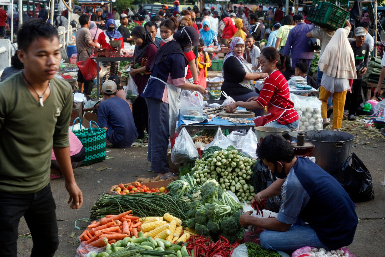 Kondisi di Pasar Cibinong Bogor pada 9 Juli 2020 