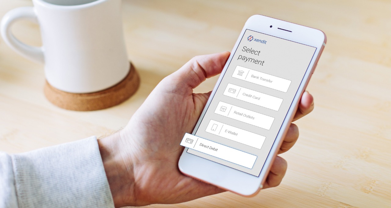 Direct Debit adalah cara paling sederhana dan paling nyaman untuk melakukan pembayaran berulang.