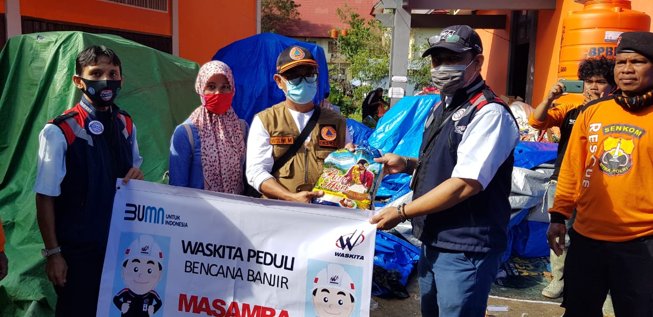 Bantuan Waskita Peduli bagi korban banjir bandang di Luwu Utara.