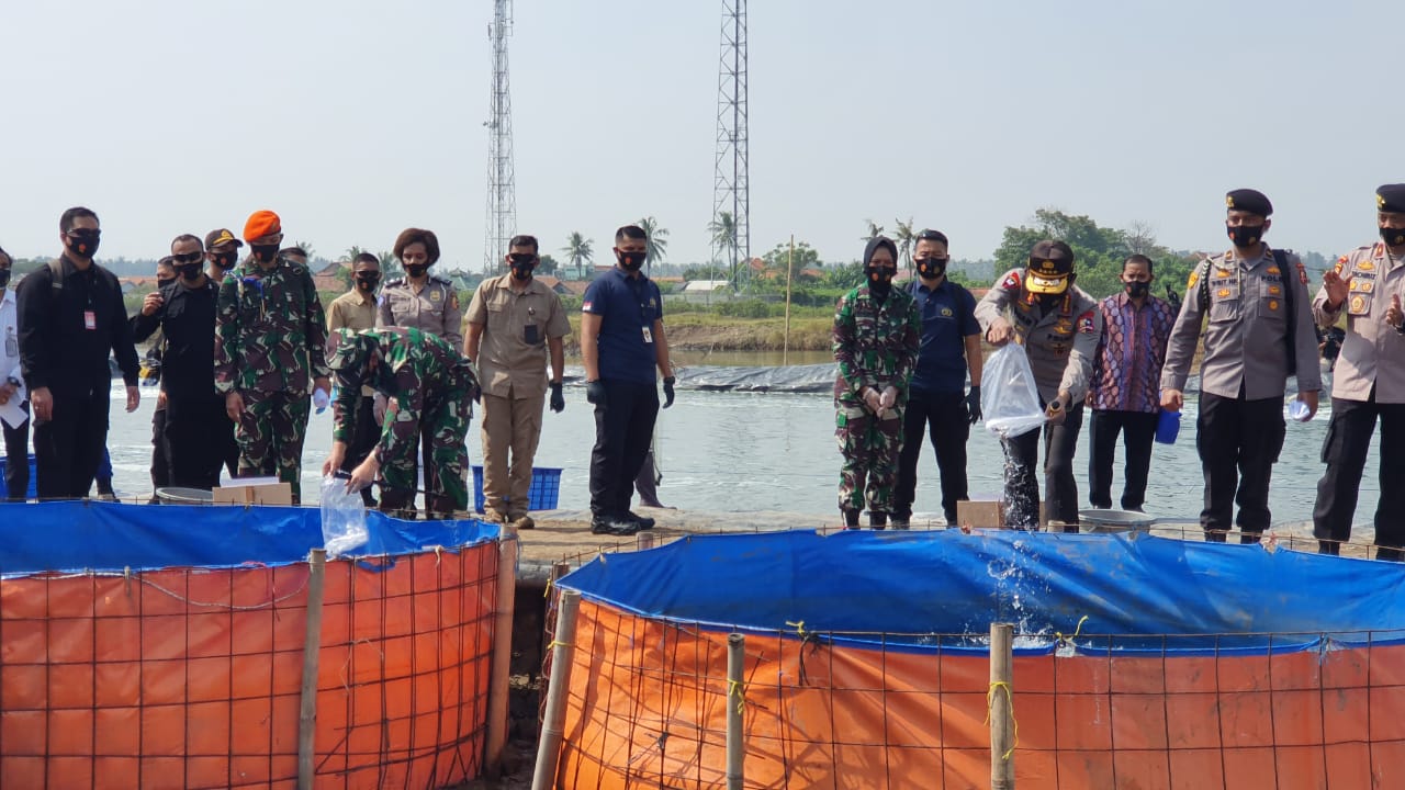 TNI-Polri meresmikan kampung tangguh di Mauk, Tangerang