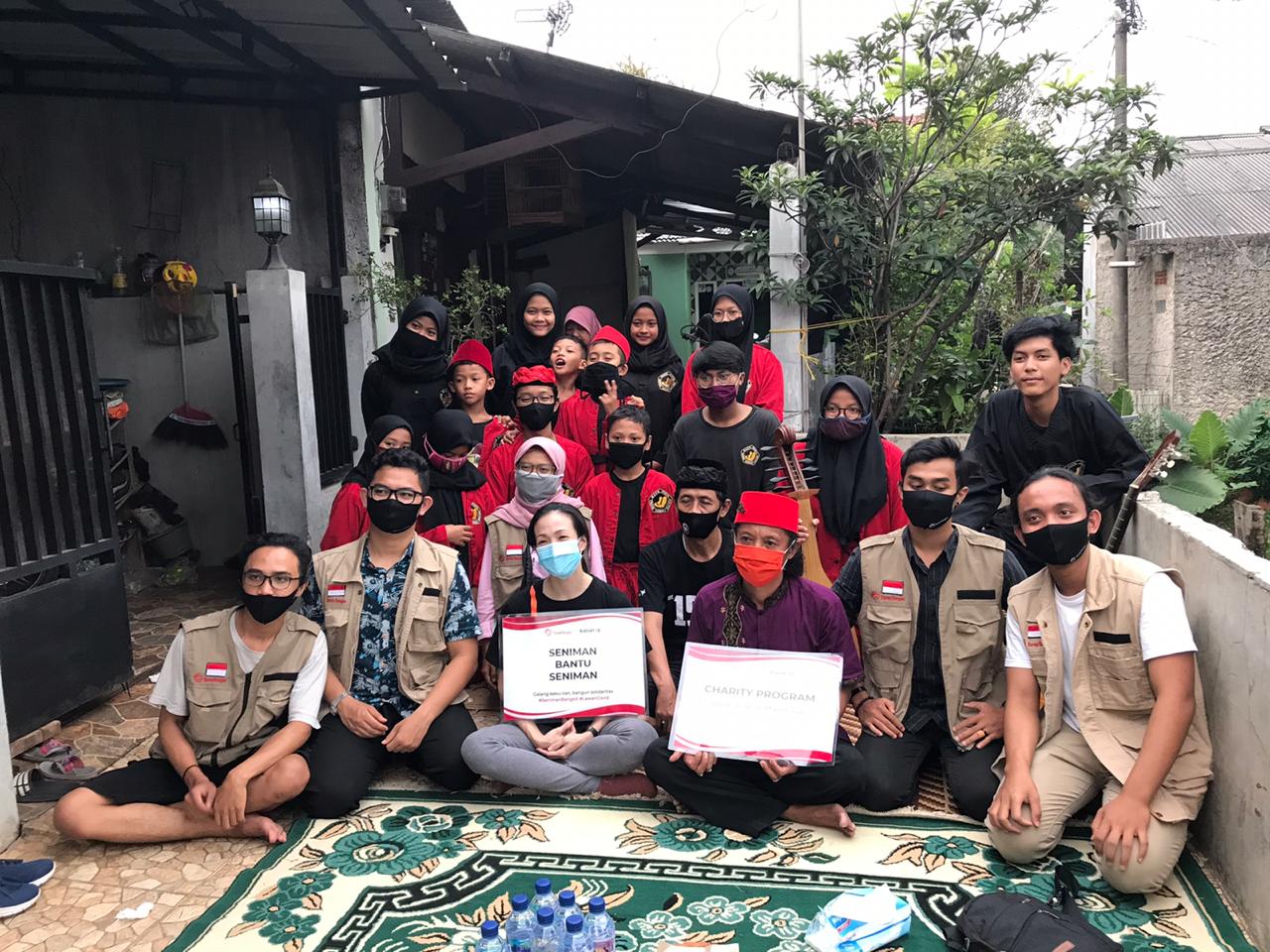 Program Seniman bantu Seniman