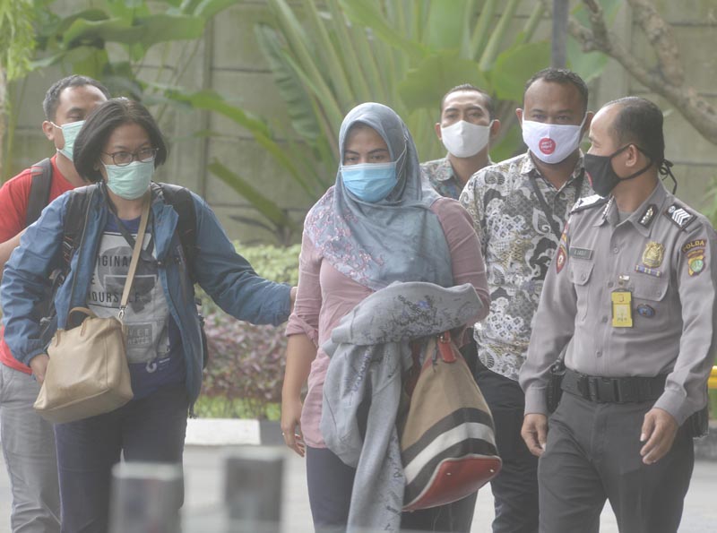 Salah satu tersangka pemberi suap terhadap Bupati Kutai Timur Ismunandar yang tertangkap OTT KPK. 