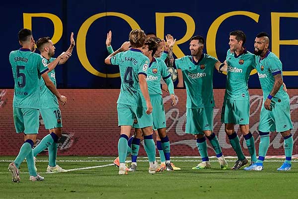 Para pesepak bola Barcelona