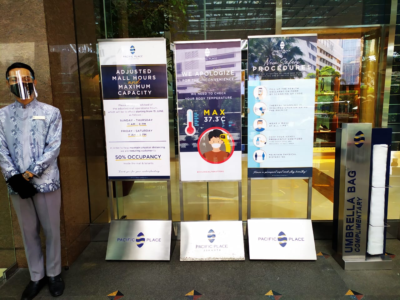 Warga Pingsan di Pacific Place bukan Karena Covid-19