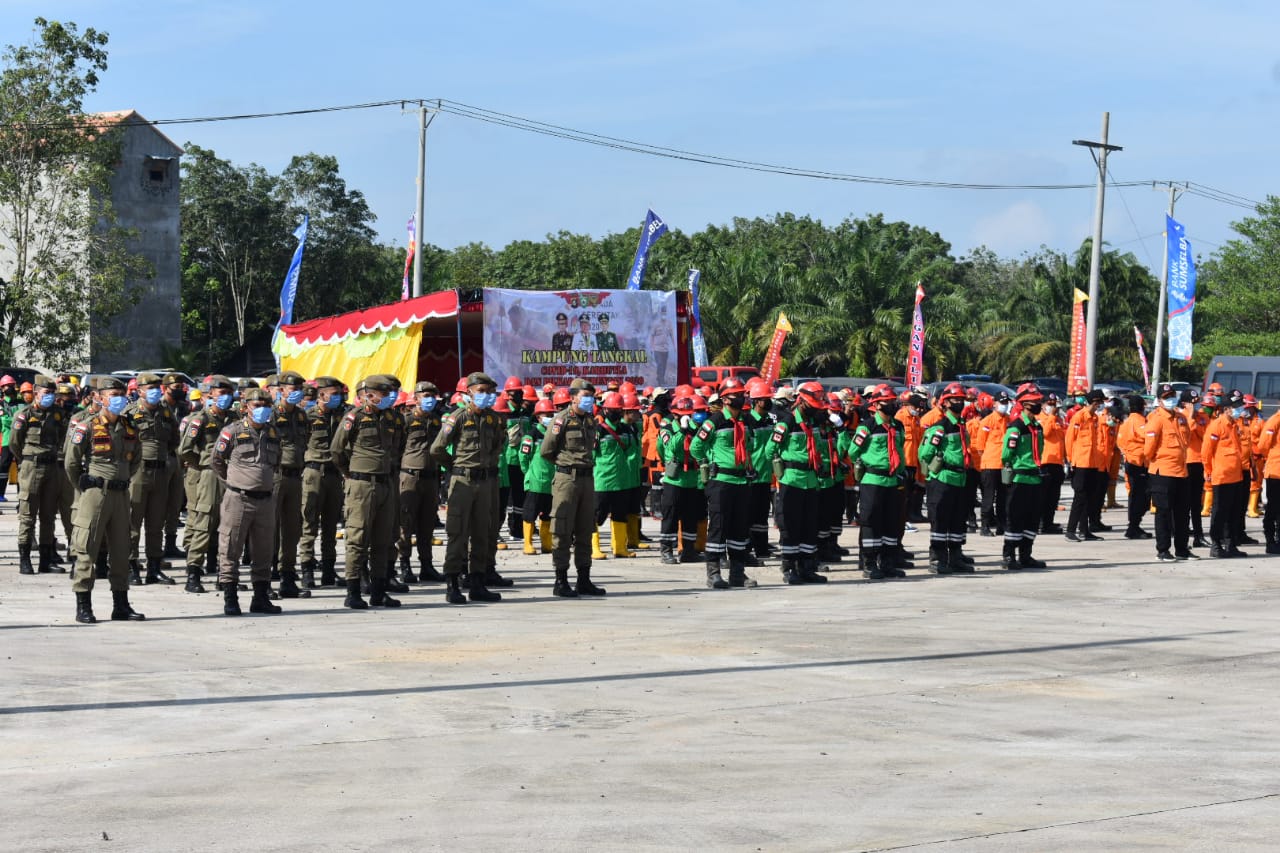 Apel Kesiapsiagaan Personil dan Peralatan Penanggulangan Kebakaran Hutan dan Lahan Prov Sumsel tahun 2020 di Kebun Raya Sriwijaya.