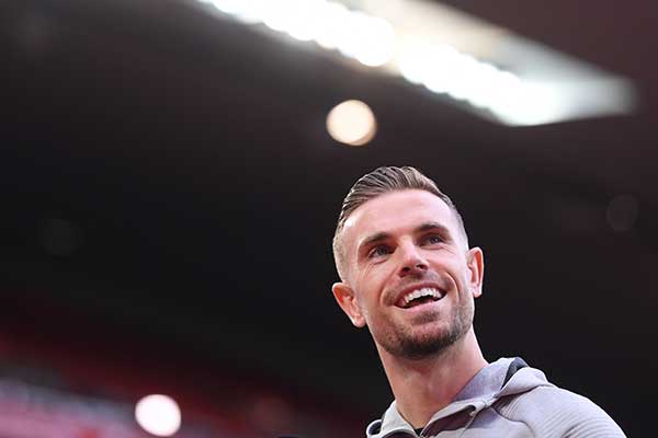 Kapten Liverpool Jordan Henderson dinobatkan sebagai pemain terbaik Liga Inggris musim 2019/2020