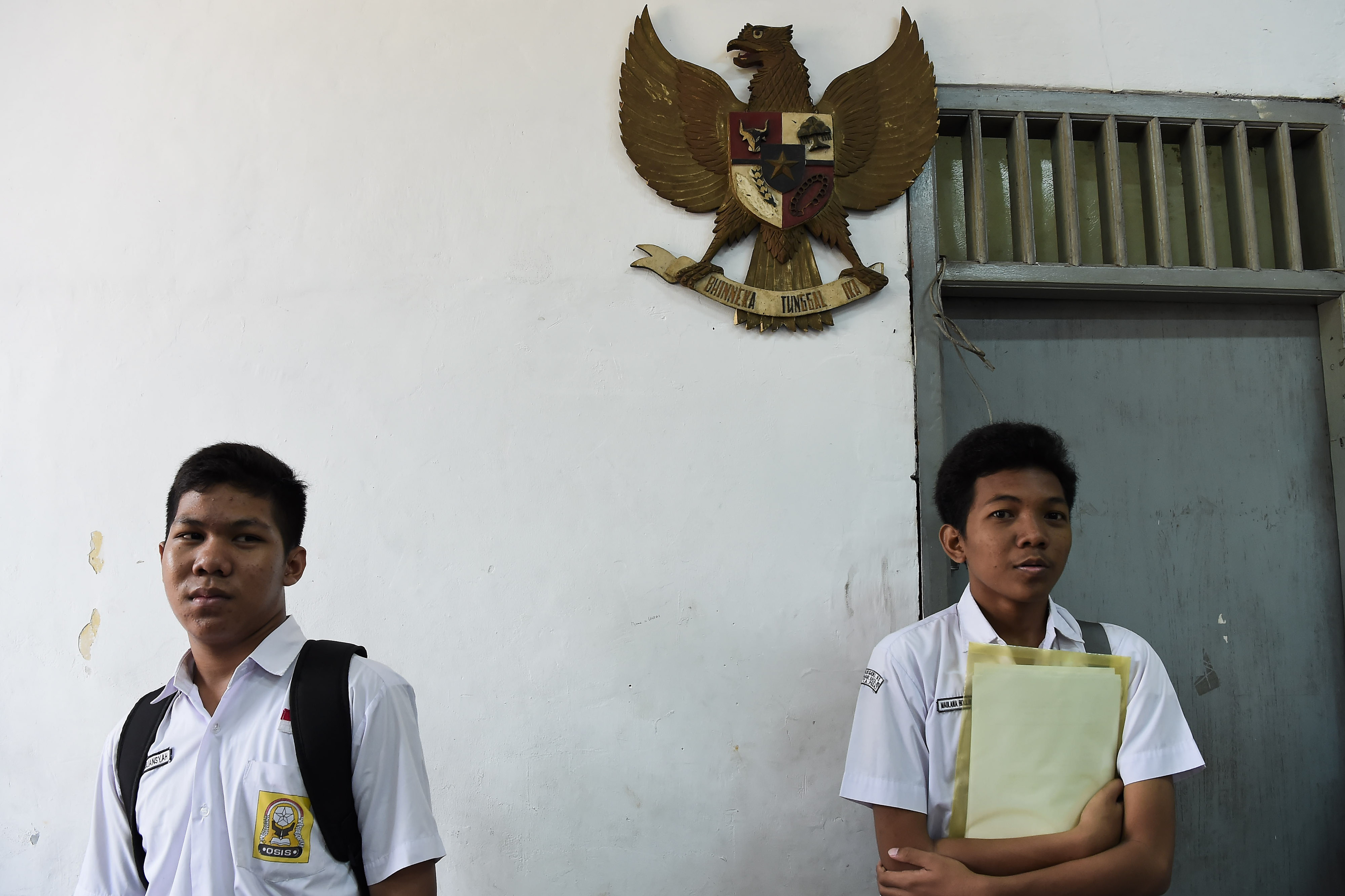 Siswa mendaftar seleksi Penerimaan Peserta Didik Baru (PPDB) di SMAN 1 Jakarta, Jakarta, Senin (24/6/2019).