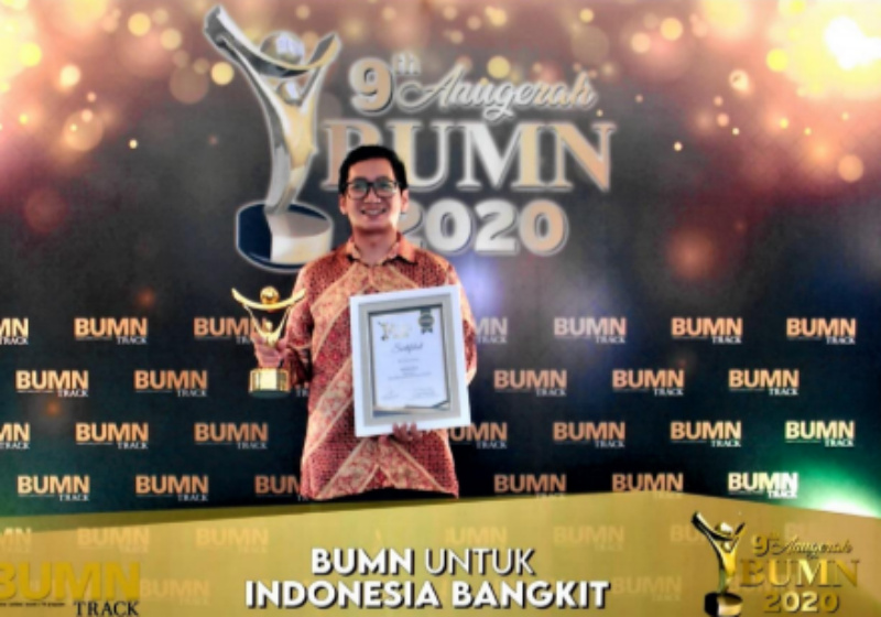 PT Patra Jasa yang diwakili SVP Strategic Planning Mohammad Shabri Jami menerima penghargaan pada acara Anugerah BUMN 2020. 