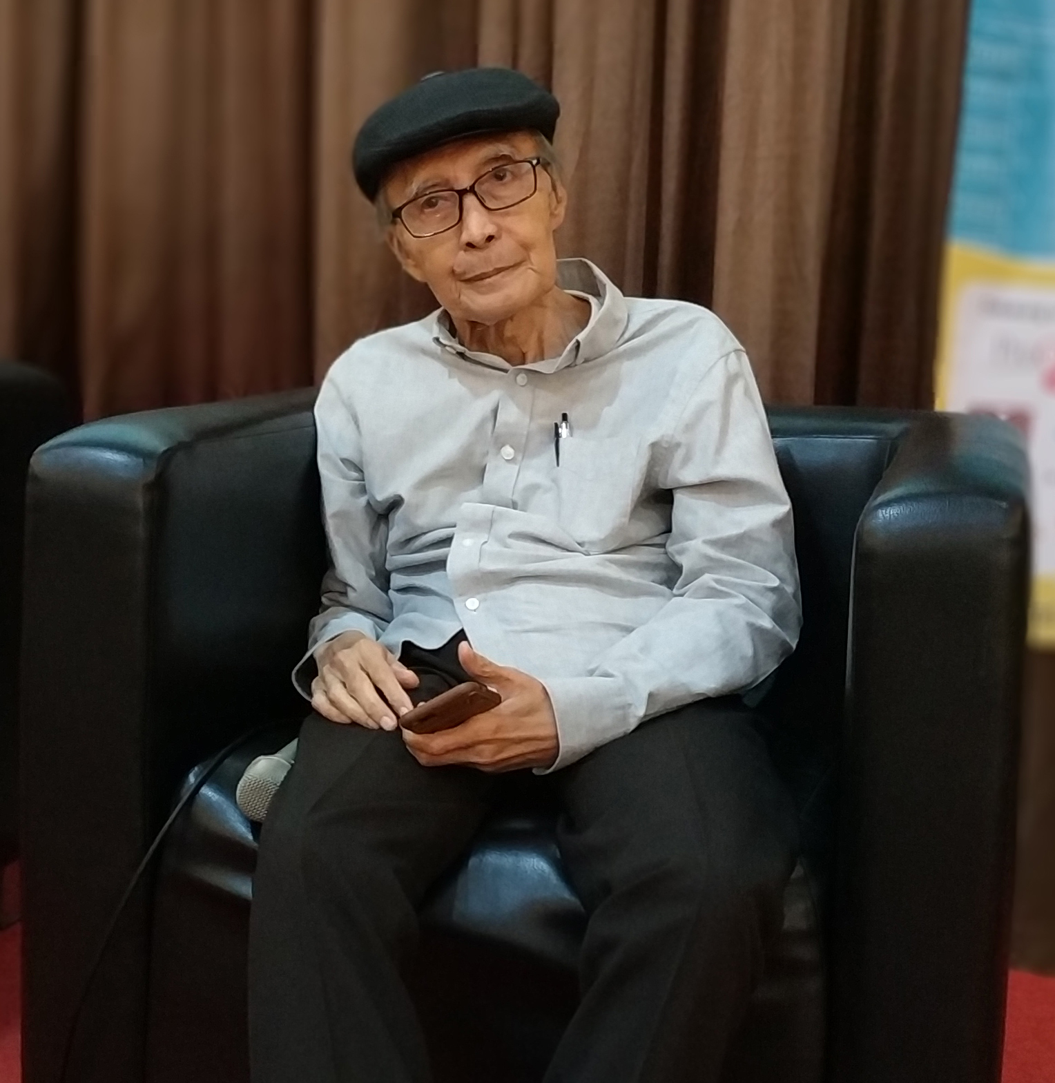 Sapardi Djoko Damono