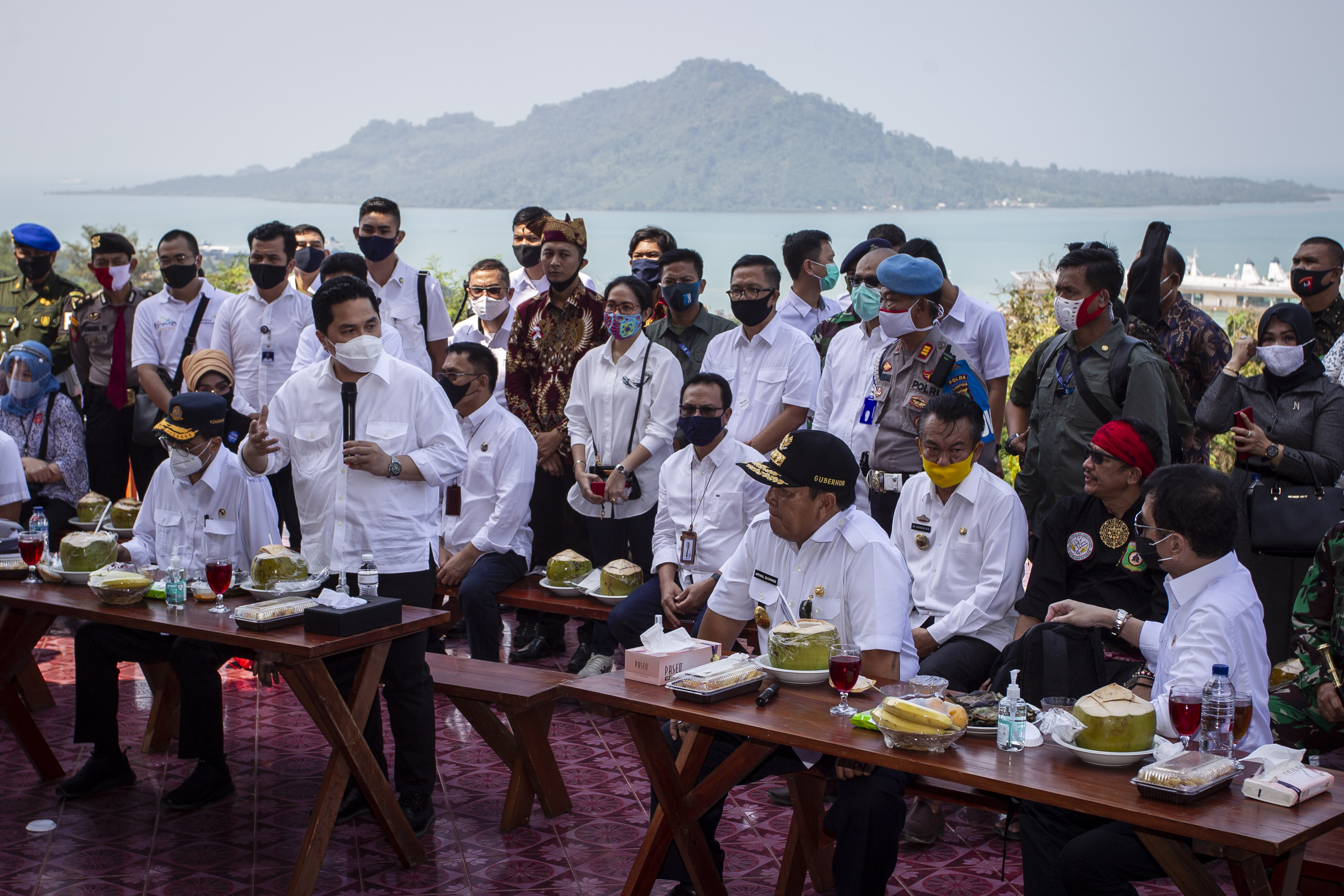 Menteri BUMN Erick Thohir, Menteri Parekraf Wishnutama Kusubandio, Menhub Budi Karya Sumadi, dan Gubernur Lampung Arinal Djunaidi.