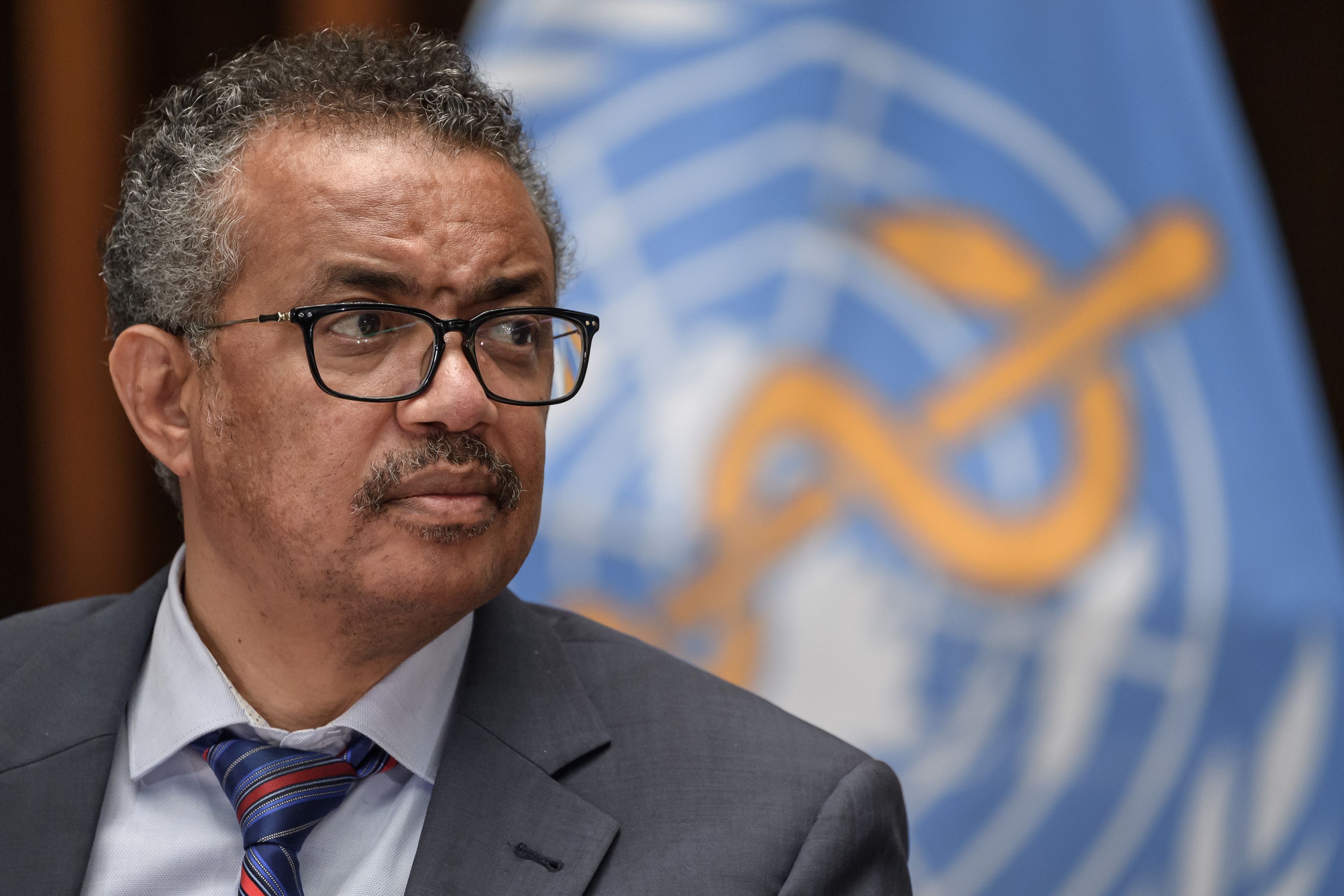 Direktur Jenderal WHO Tedros Adhanom Ghebreyesus menghadiri konferensi pers pada Jumat(3/7) di Kantor Pusat WHO, Jenewa.