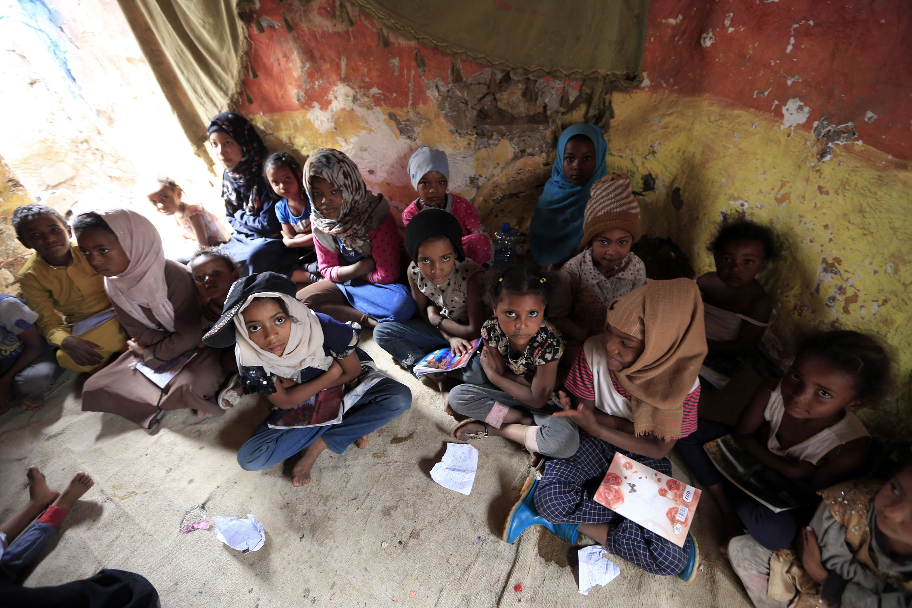 Anak-anak dari kelompok minoritas Yaman.