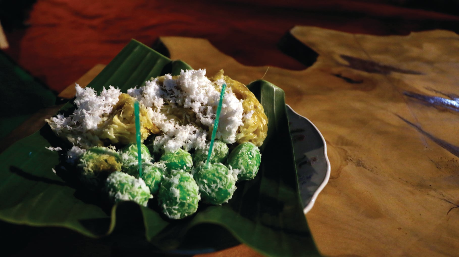 Klepon (hijau)