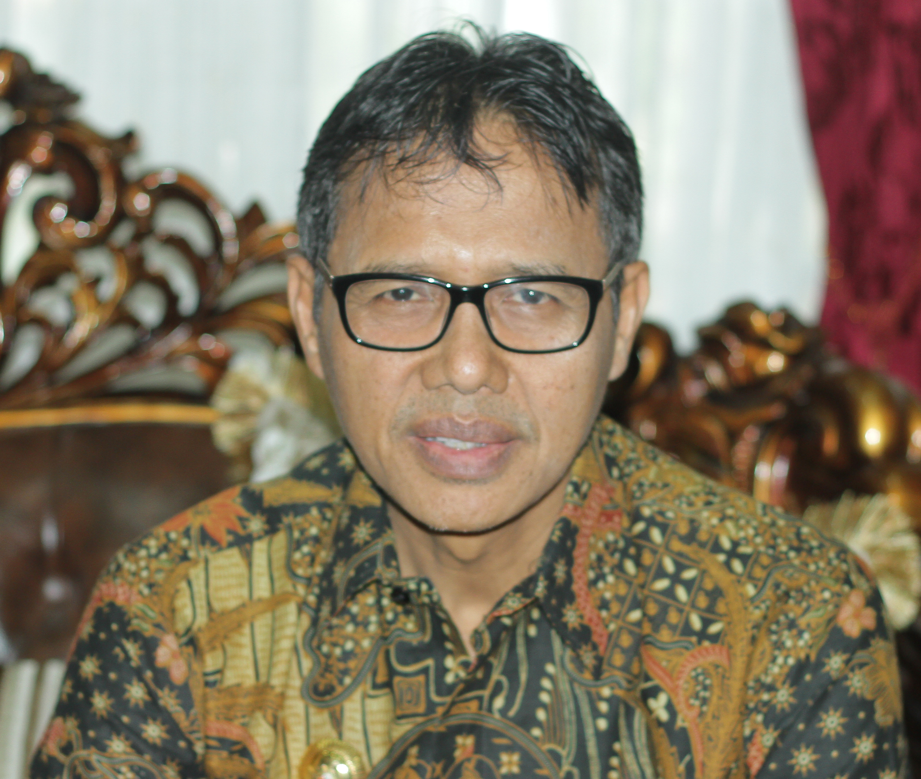  Irwan Prayitno , Gubernur Sumatra Barat