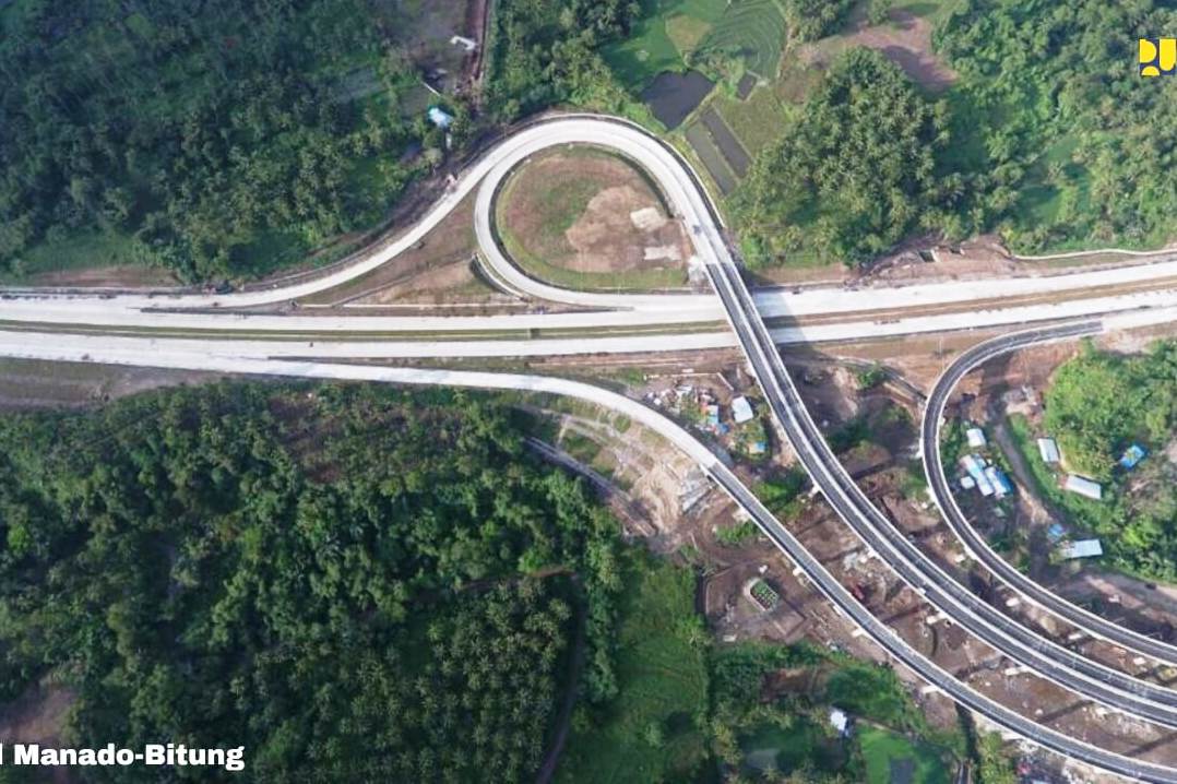 Tol Manado-Bitung.