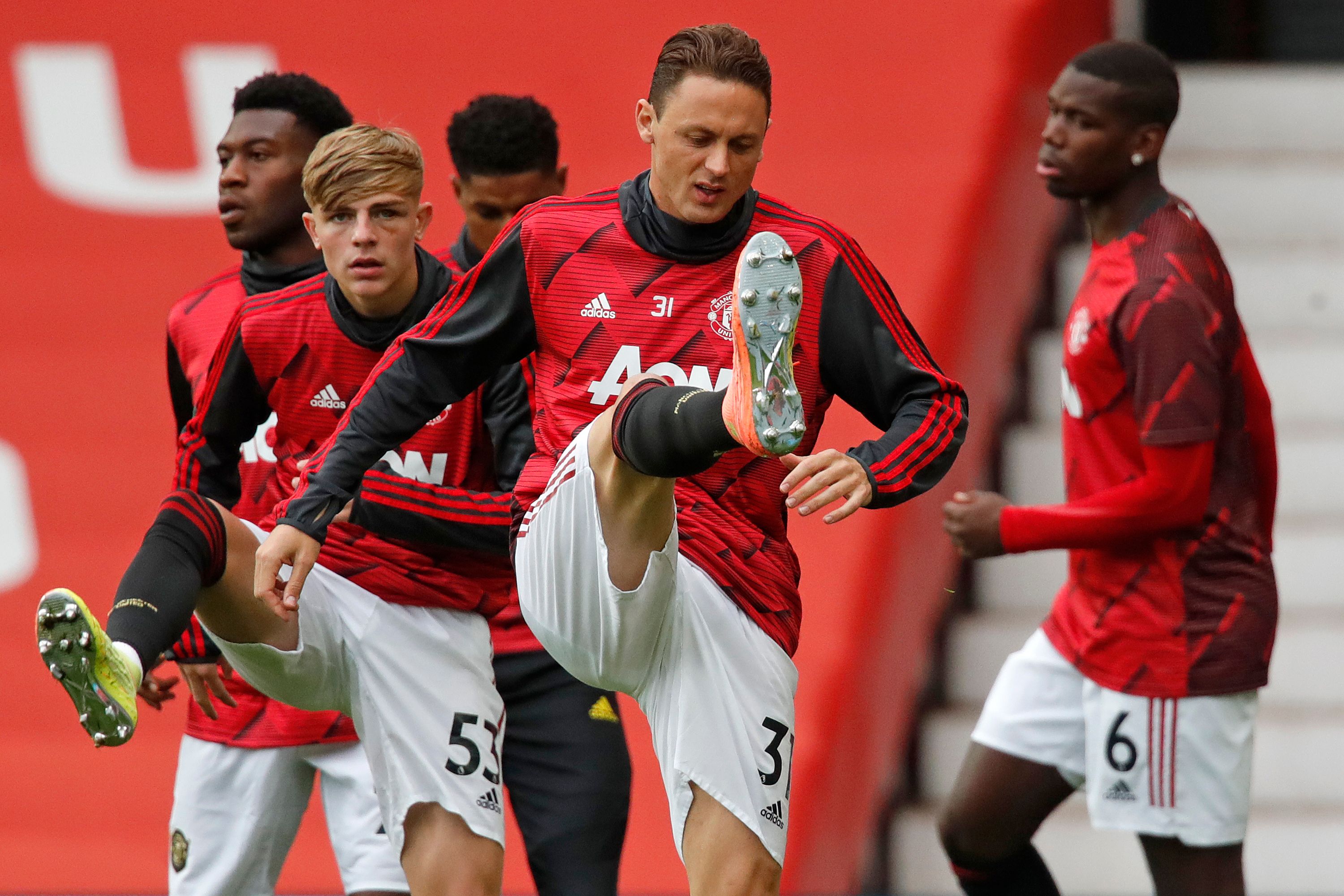 Para pemain Manchester United melakukan pemanasan menjelang laga Liga Primer Inggris melawan West Ham United.