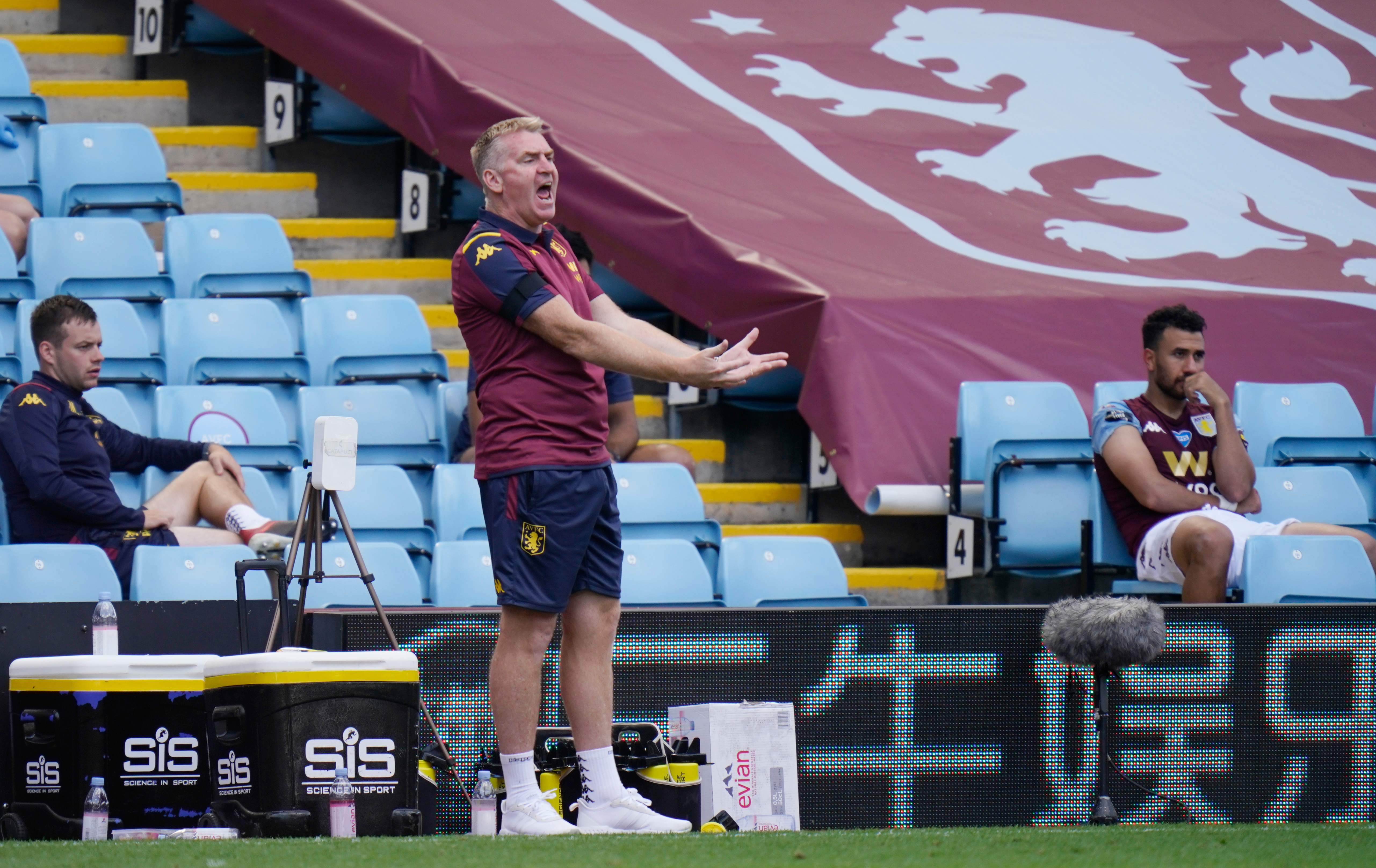 Pelatih Aston Villa Dean Smith