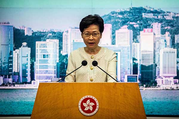 Pemimpin  Hong Kong Carrie Lam 