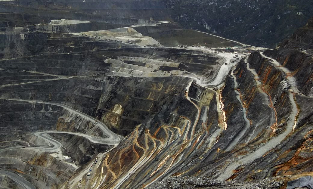 Kondisi tambang terbuka di Grasberg milik PT Freeport Indonesia, Papua, beberapa waktu lalu.