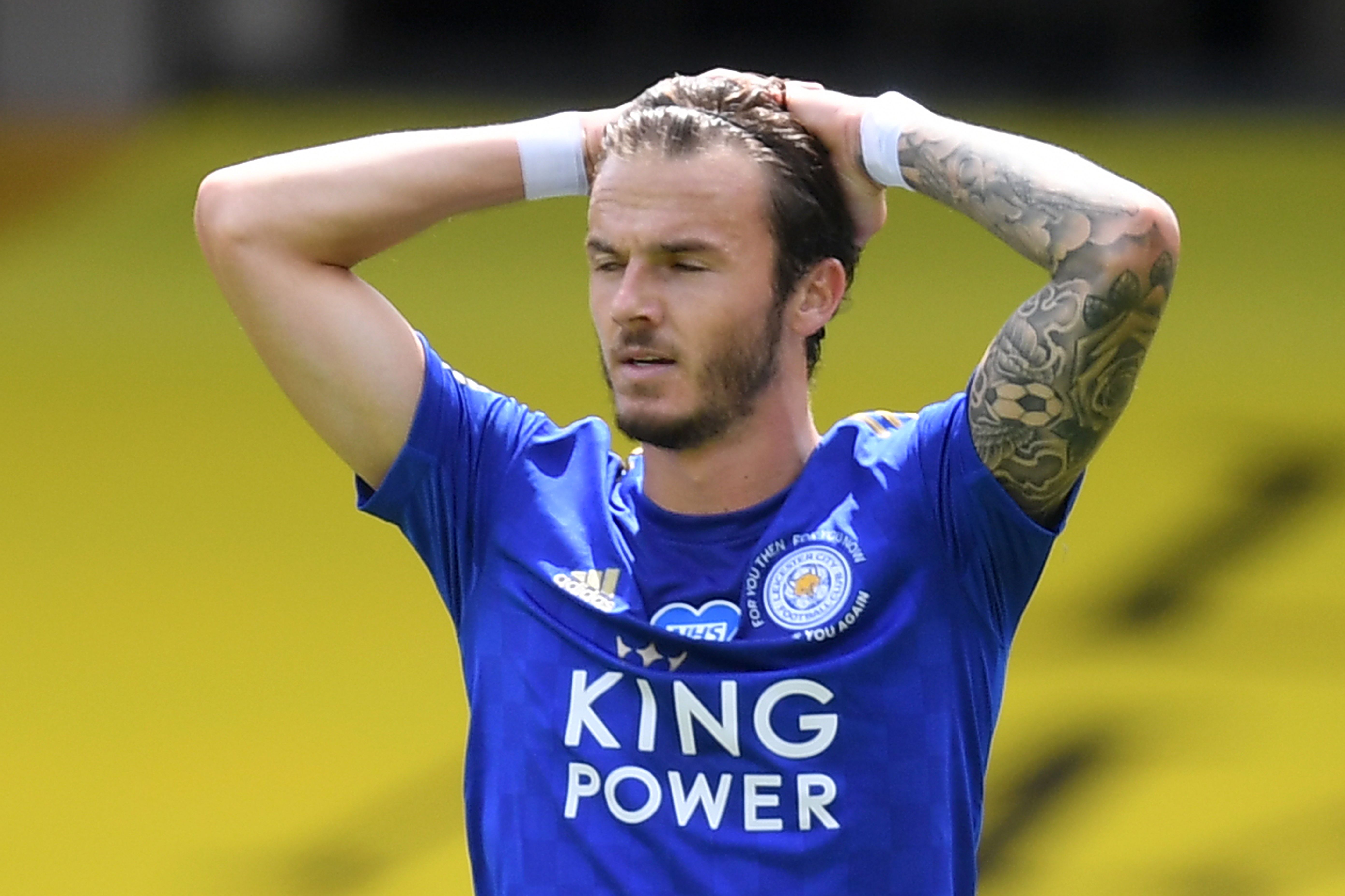 Gelandang Leicester City James Maddison
