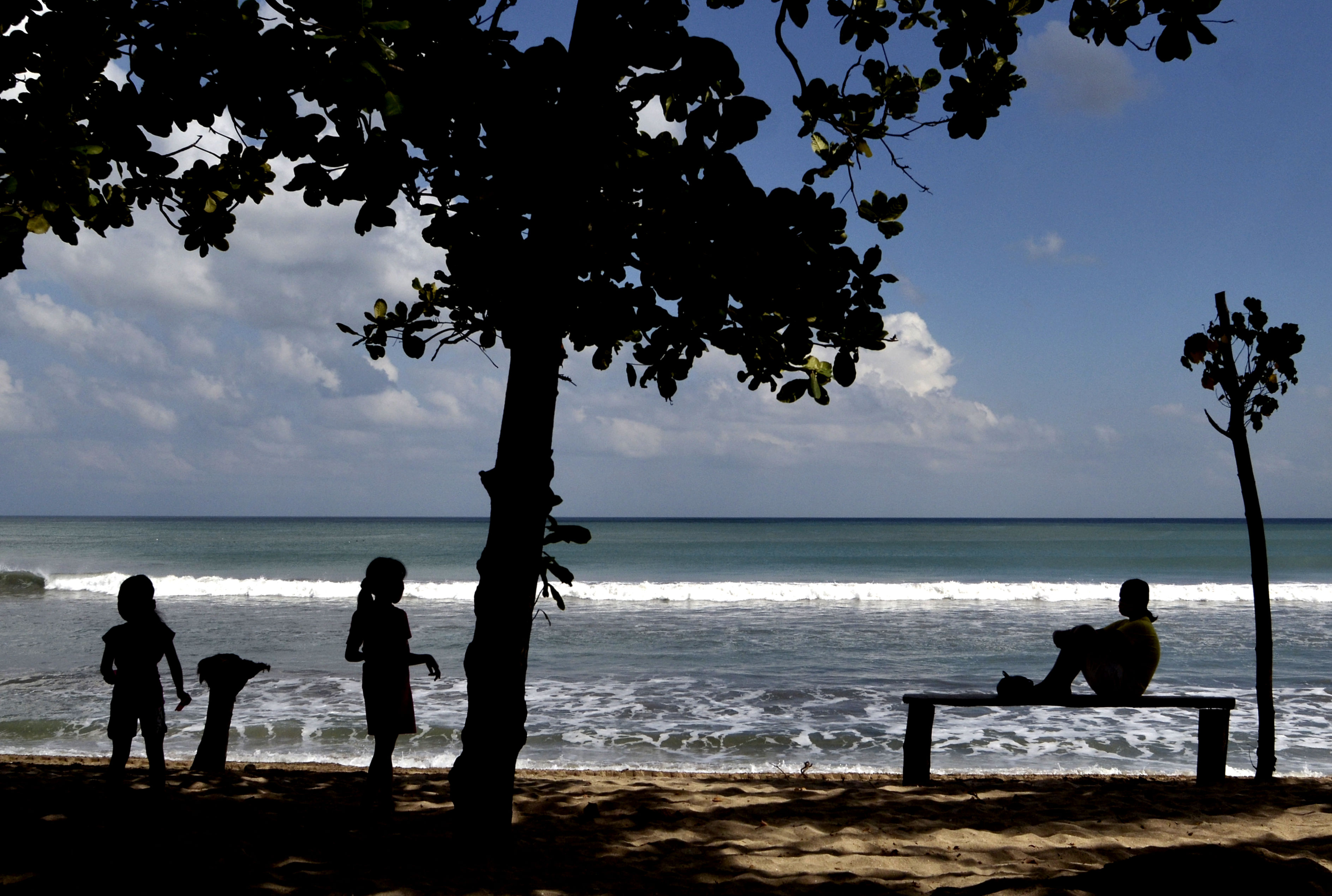 Pantai Kuta di Kabupaten Badung, Bali
