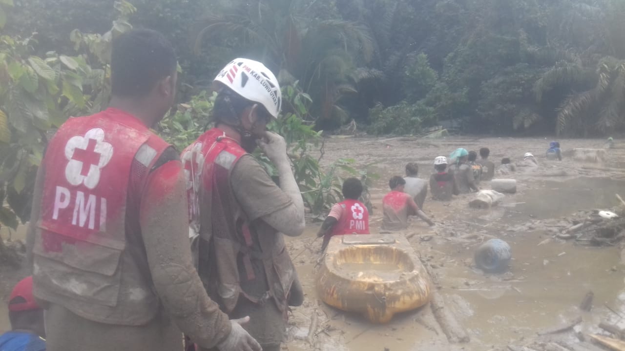 Pencarian korban banjir bandang Masamba, Kabupaten Luwu Utara , Sulawesi Selatan