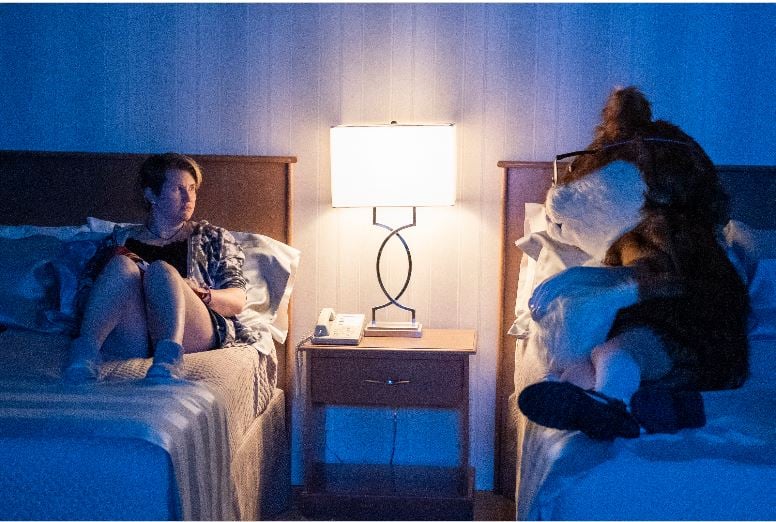 Cuplikan adegan dari serial Room 104