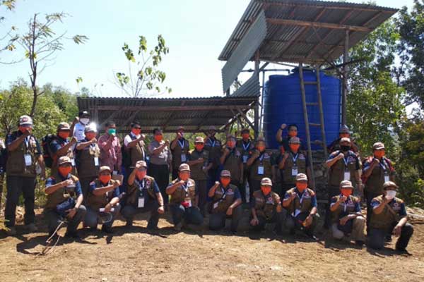 Tim BNPB sambangi Desa Suci  yang bebas dari krisis air bersih, di Kecamatan Praci­mantoro, Wonogiri, Jawa Tengah.