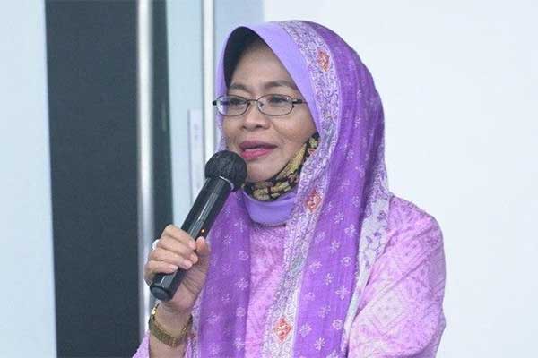 Ketua  Lembaga Kajian Agama dan Jender (LKAJ) Siti Musdah Mulia