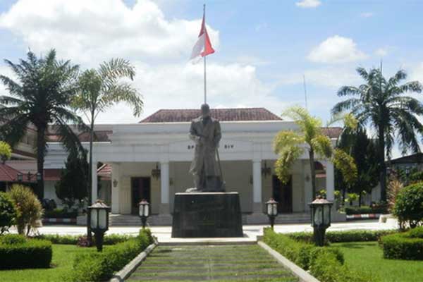 Gedung DPRD Daerah Istimewa Yogyakarta (DIY)