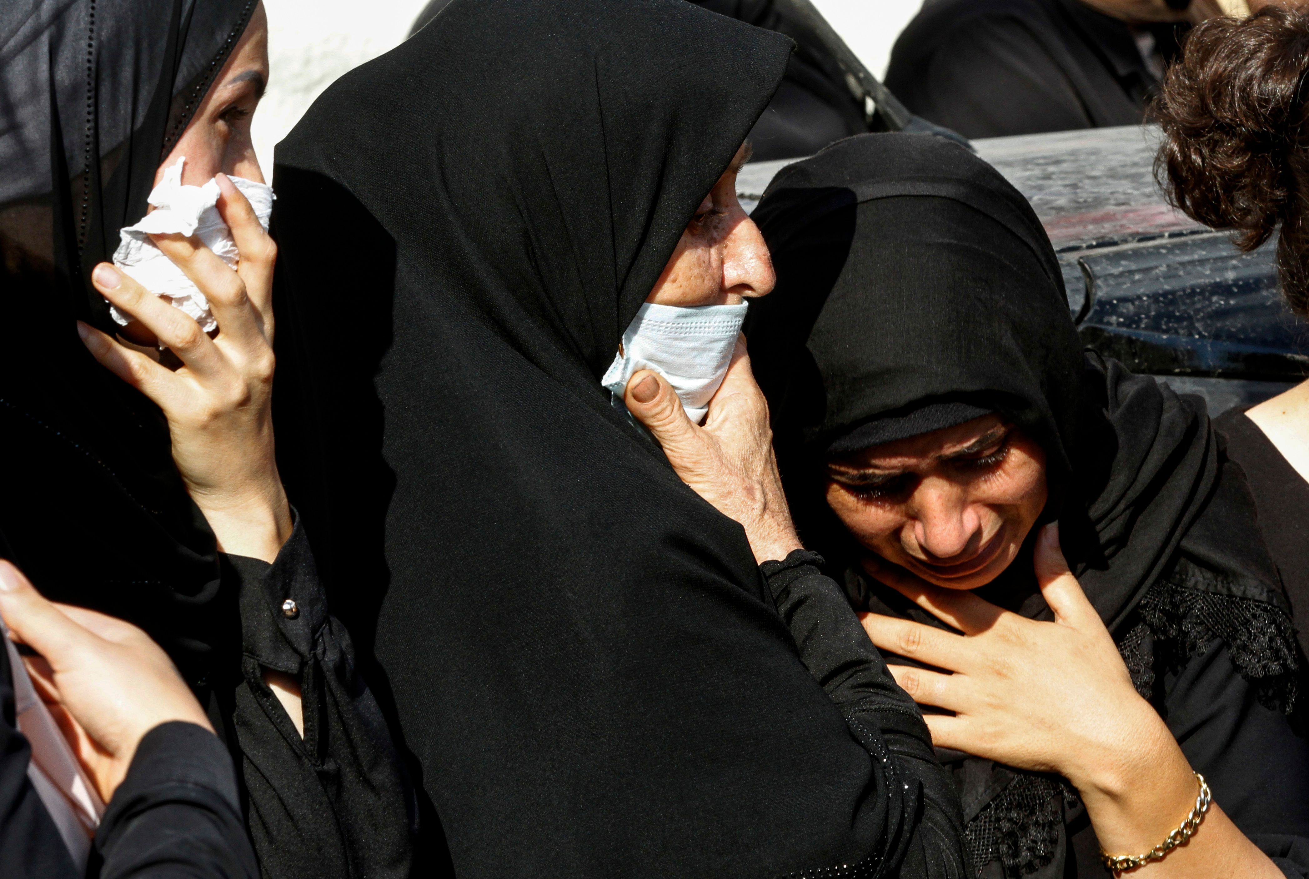 Ledakan Beirut Menimbulkan Luka Baru