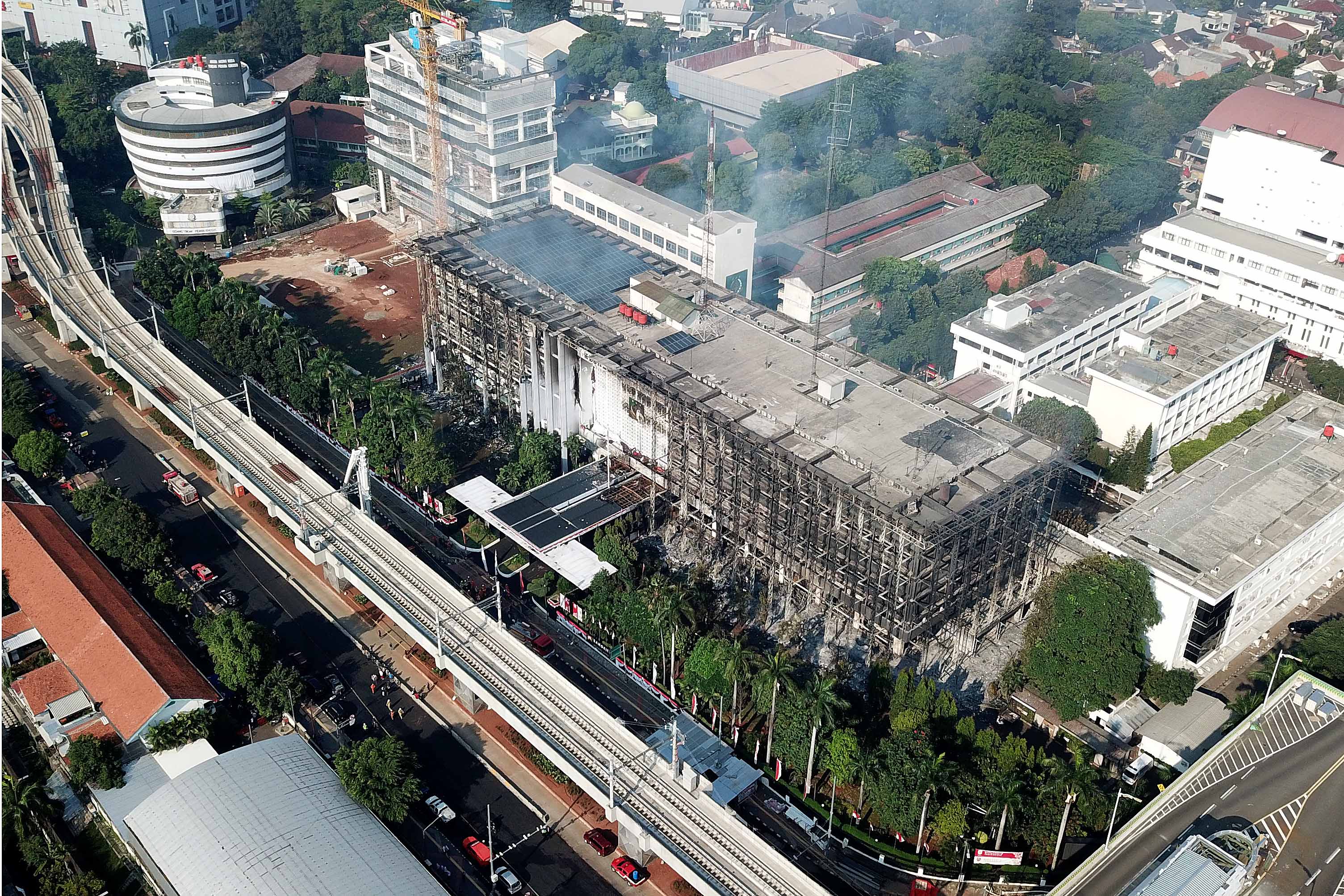 Sisa kebakaran di gedung Kejaksaan Agung