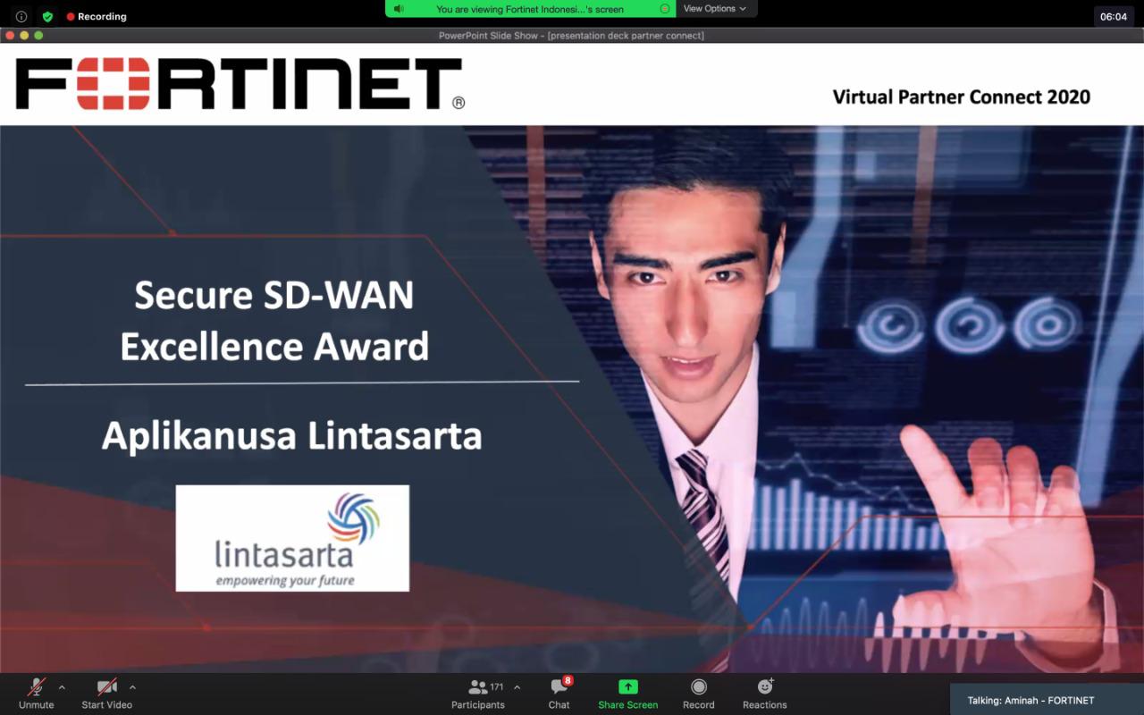 Penghargaan SD WAN Excellent Award untuk Lintasrta