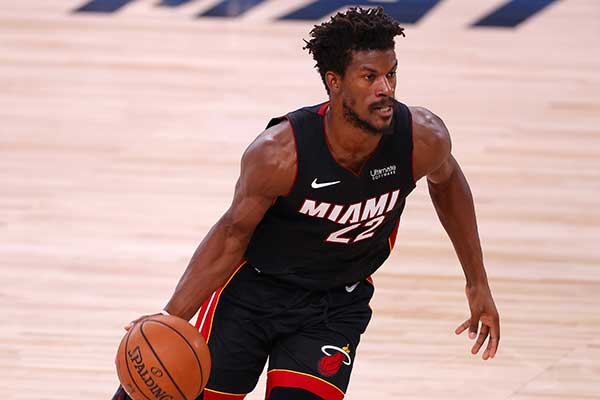 Pebasket Miami Heat Jimmy Butler 
