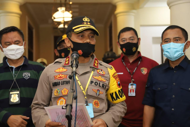 Kapolda Jateng Irjen Pol Ahmad Luthfi menjelaskan penanganan kasus intoleran di kampung Mertodranan, Pasar Kliwon