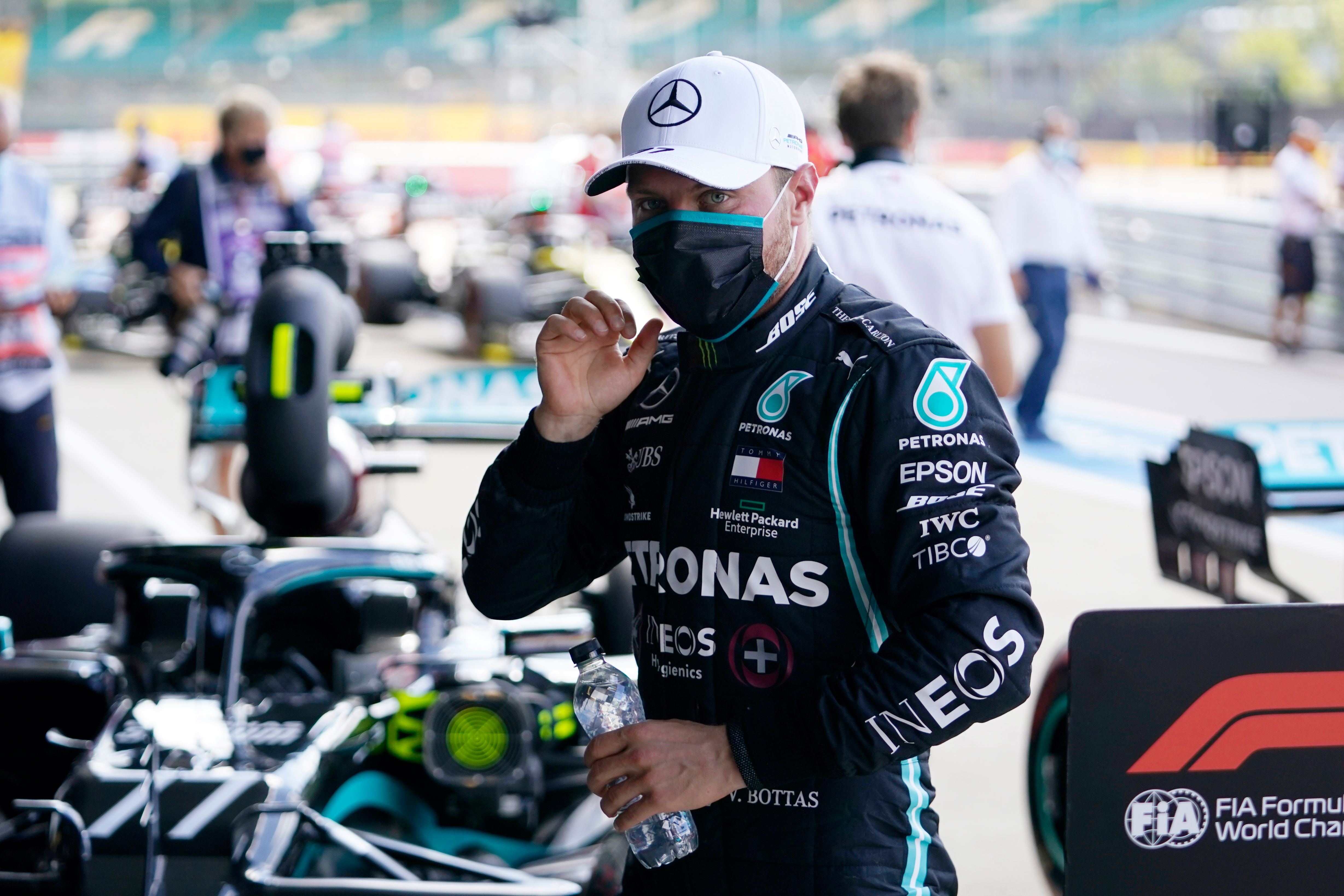 Pembalap Mercedes Valtteri Bottas