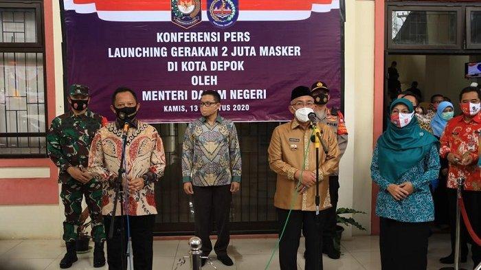 Mendagri Muhammad Tito Karnavian dalam acara Launching Gerakan 2 Juta Masker di Depok, Kamis (13/8/2020) 