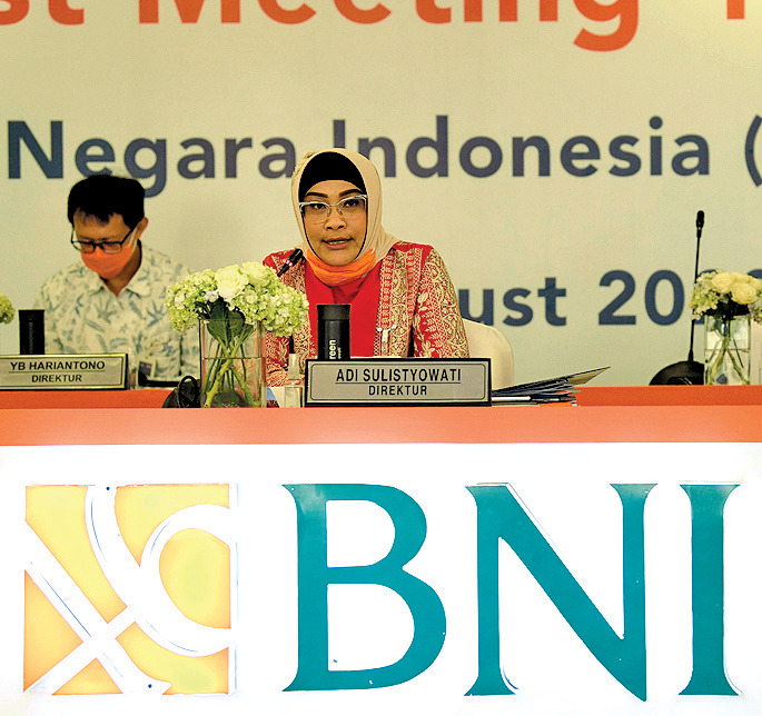 Direktur Layanan dan Jaringan BNI Adi Sulistyowati menyampaikan paparan kinerja BNI Semester I 2020 di Jakarta, kemarin.