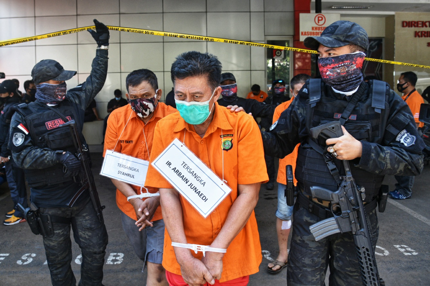 Polda Metro Jaya bersama Polres Metro Jakarta Utara menggelar rekonstruksi pembunuhan bos bisnis pelayaran, Sugianto (51) .