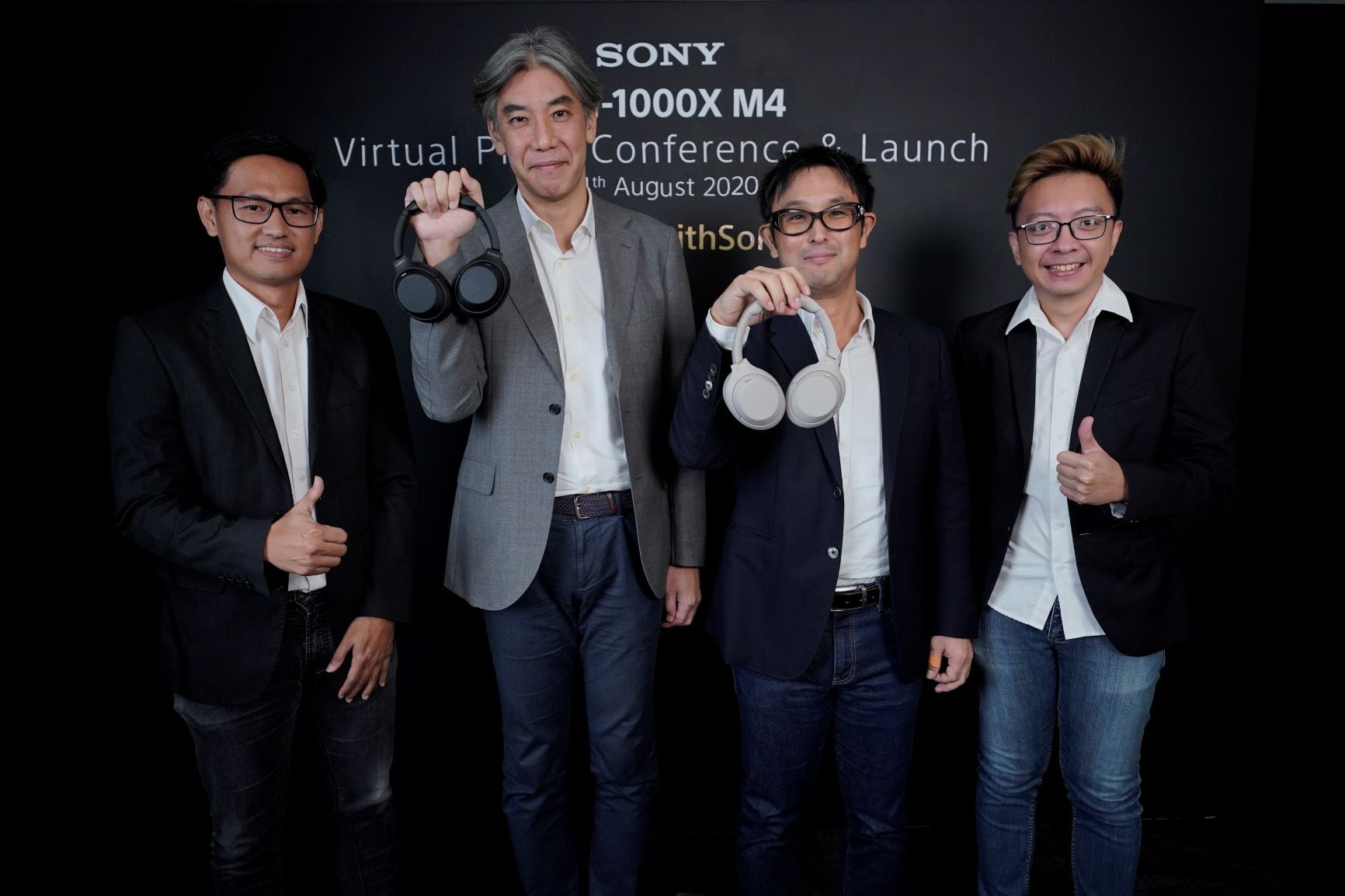Headphone Sony 1000X terbaru dengan teknologi Noice Cancelling