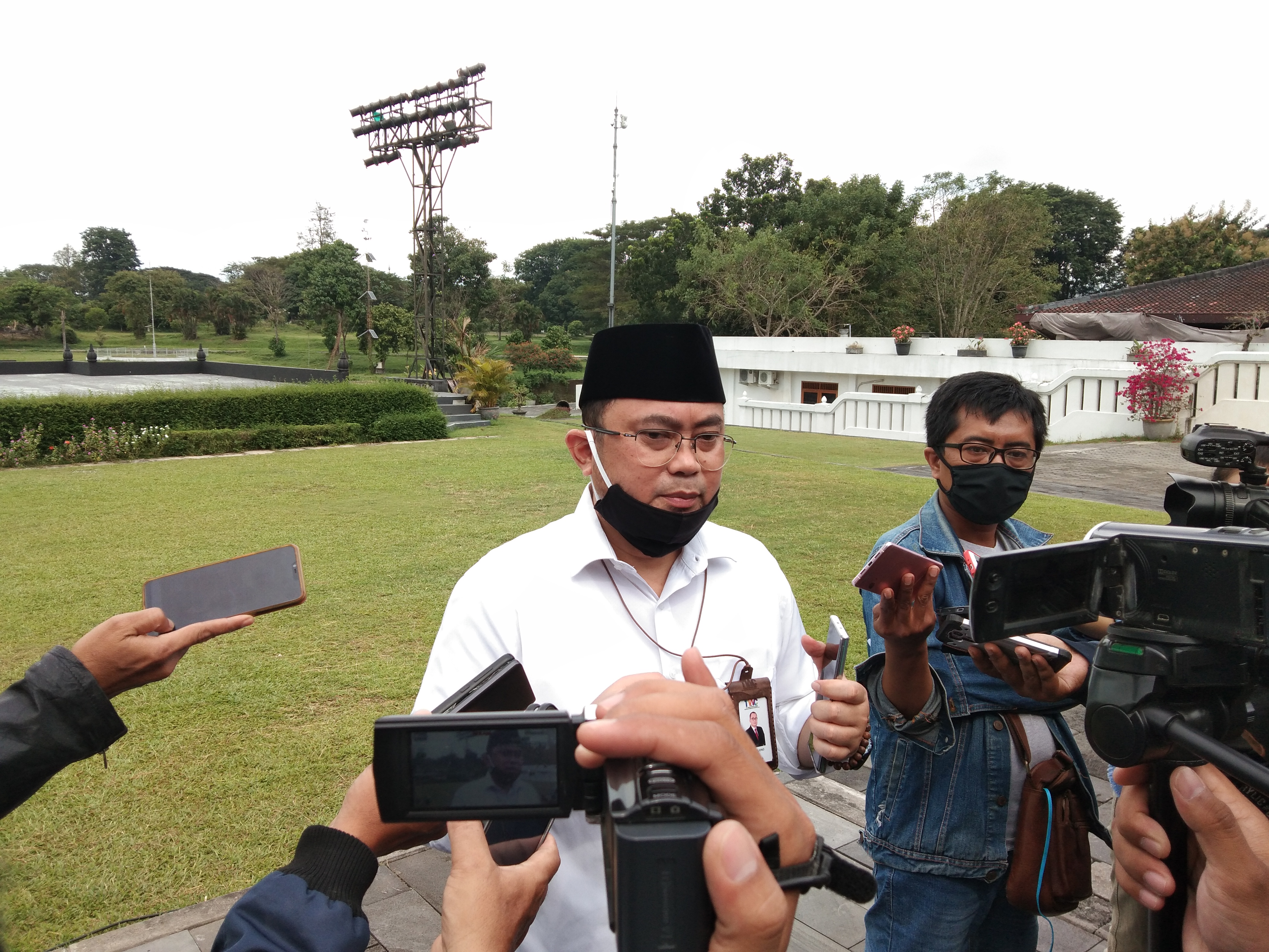  Dirut PT Taman Wisata Candi Borobudur, Prambanan dan Ratu Boko, Edy Setijono