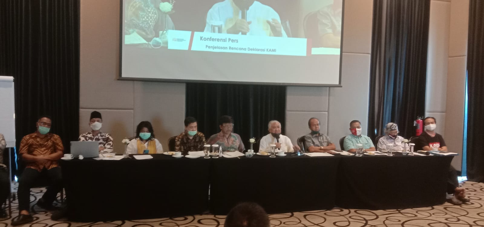 Sejumlah tokoh mendeklarasikan gerakan moral bernama KAMI.