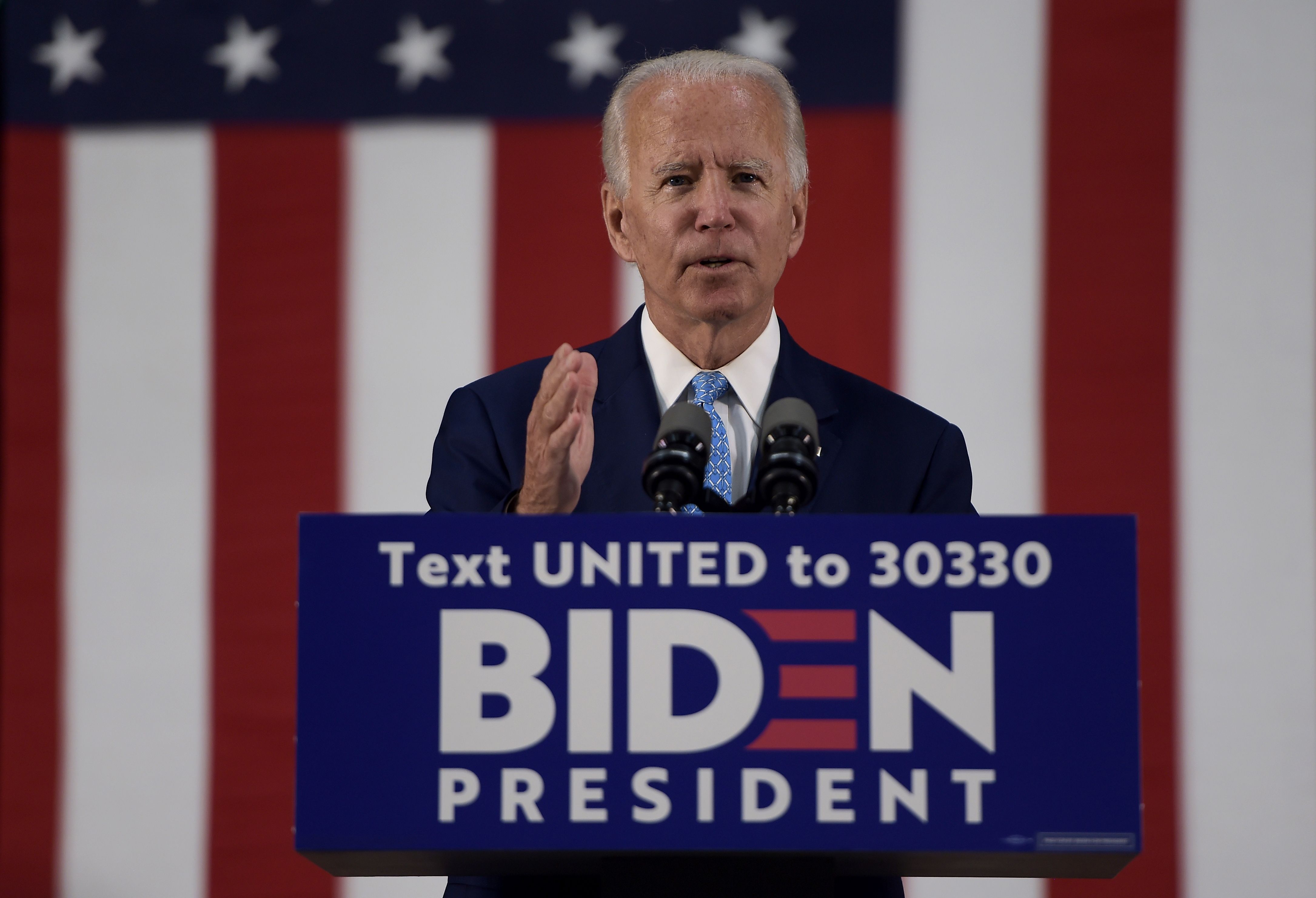 Rusia sebagai pendukung Donald Trump memanfaatkan kampanye hitam untuk menjatuhkan Joe Biden dalam Pilpres AS yang digelar November 2020.