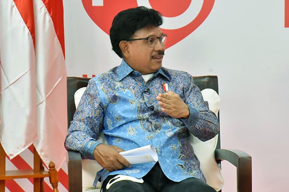 Menteri Kominfo Johnny G. Plate dalam Program Indonesia Bicara TVRI, di Jakarta, Kamis (27/8).