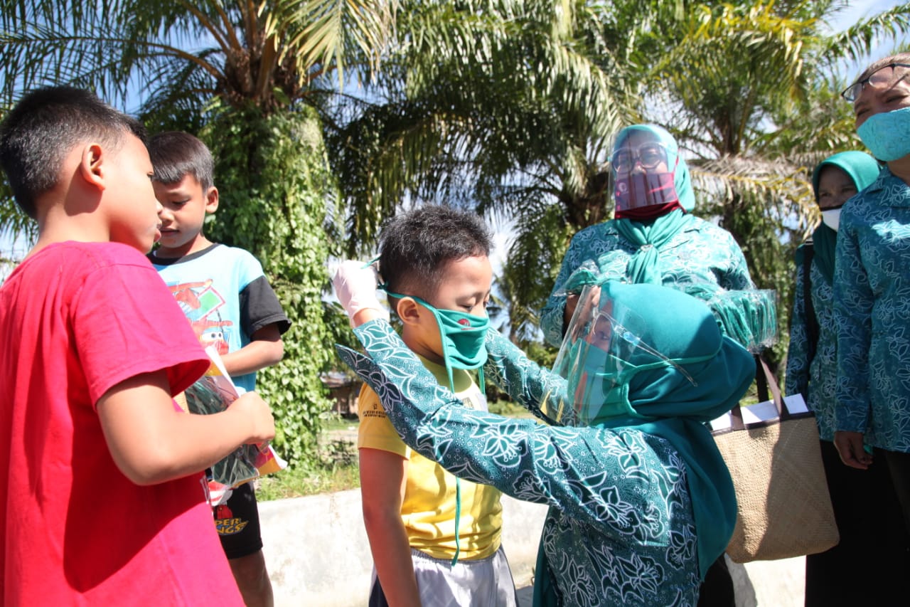  PKK Pematangsiantar 'Gebrak' Rumah ke Rumah