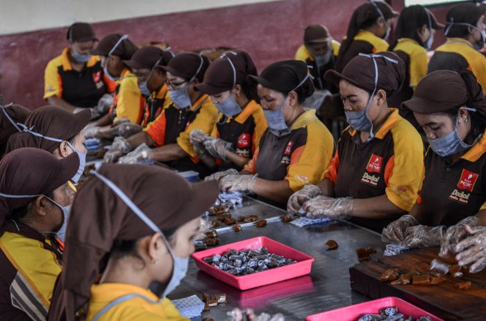 RUU Cipta Kerja dinilia bisa untuk meningkatkan investasi, mencegah PHK dan memperluas lapangan kerja.