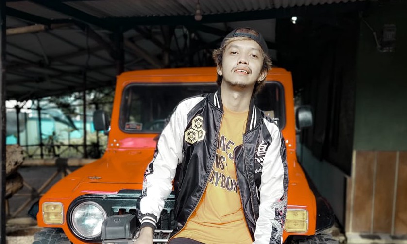 Meski berbakat sebagai seorang penulis skenario, Marcow mengaku lebih nyaman sebagai youtuber.