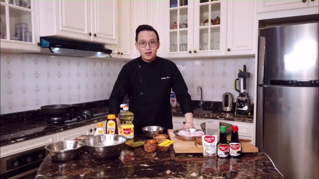  Memasak  di  rumah dipercaya jauh lebih baik ketimbang memesan di warung atau di restoran. 