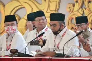 Ketua Umum Partai Gerindra Prabowo Subianto bersama pimpinan DPP Partai Gerindra mengikuti Kongres Luar Biasa (KLB) di Bogor, Jabar, kemarin